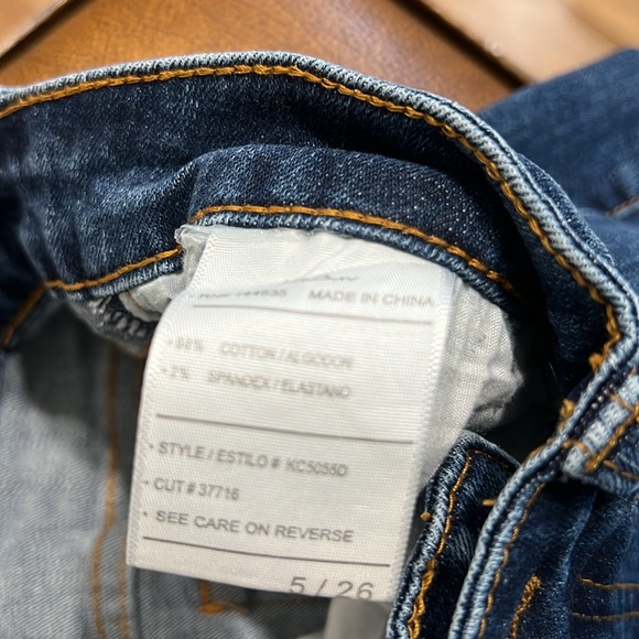 Like New Kancan LA Stone Washed Distressed Styled Holes Stretch Jeans 98% Cotton - Picture 7 of 8